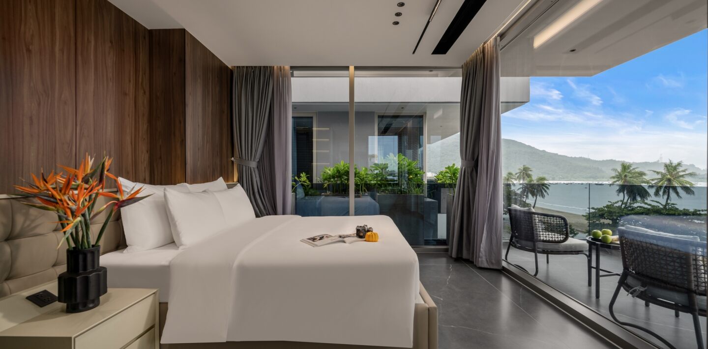 6 Bedrooms