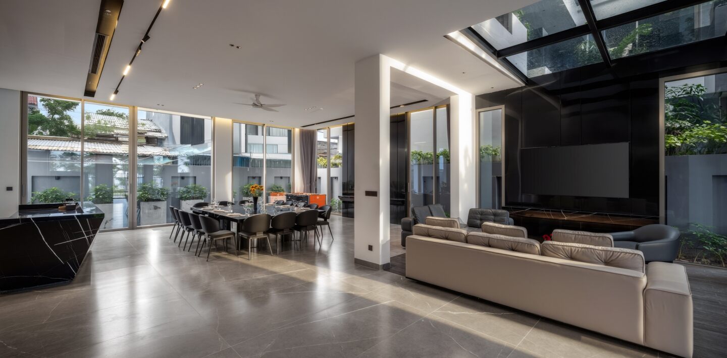 8 Bedrooms