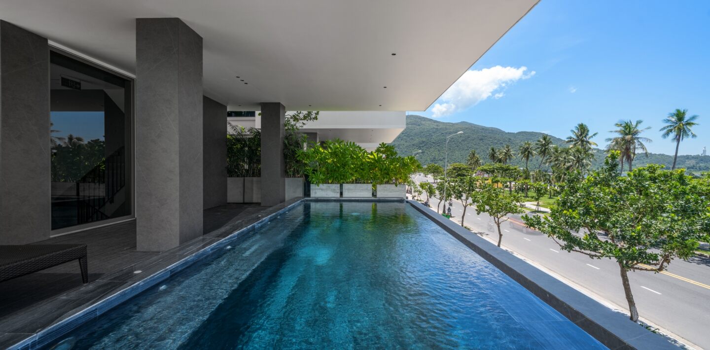 7 Bedrooms